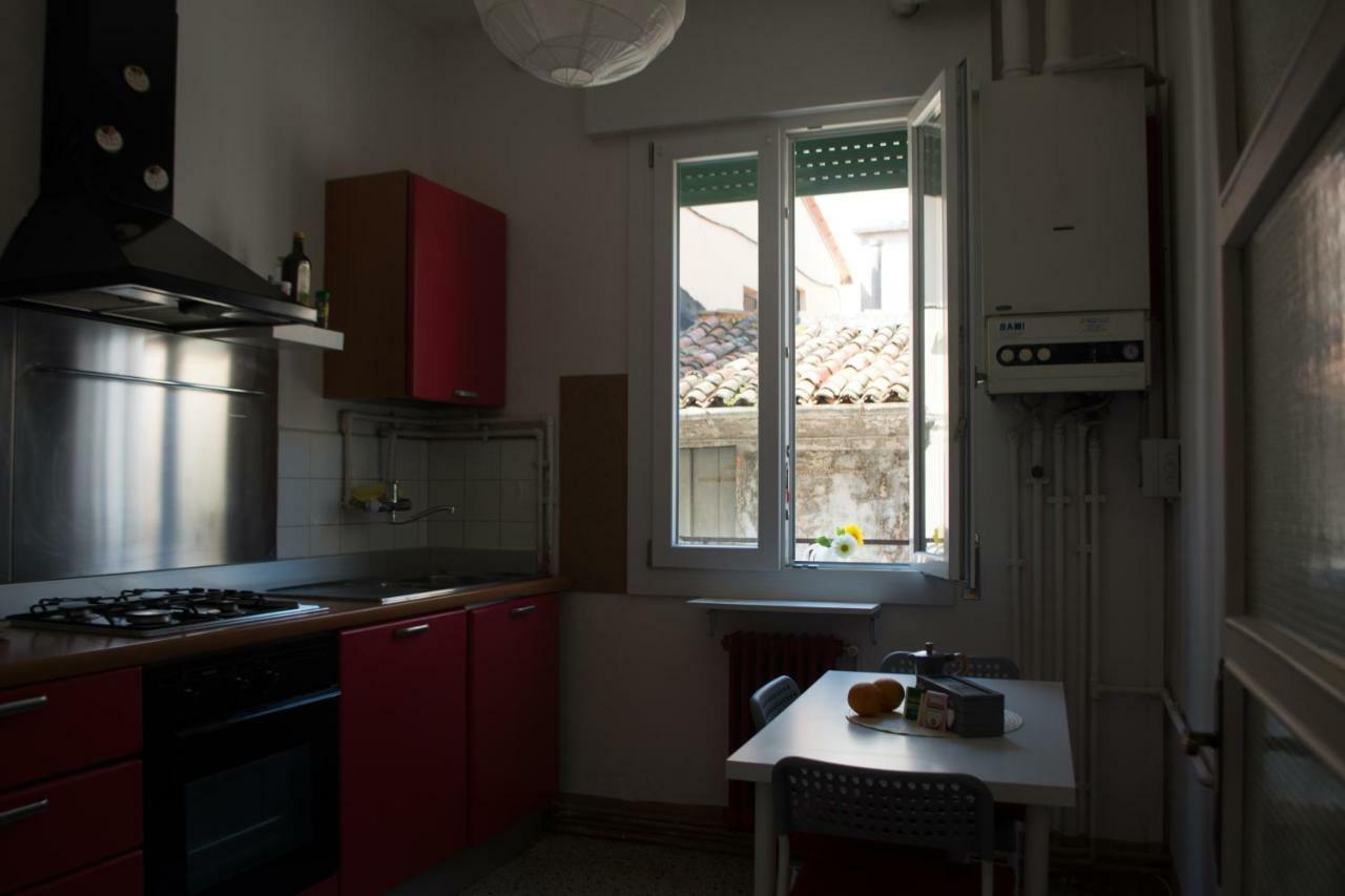 Ferienwohnung Living Down Town Bassano del Grappa Exterior foto